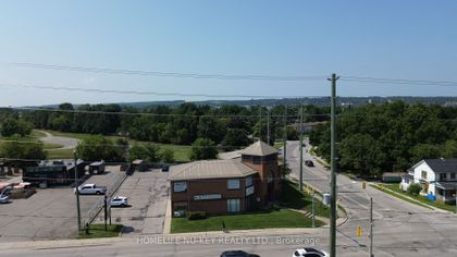 Photo 8 at 150 Essa Road, Allandale, Barrie Photo 8 at 150 Essa Road, Allandale, Barrie