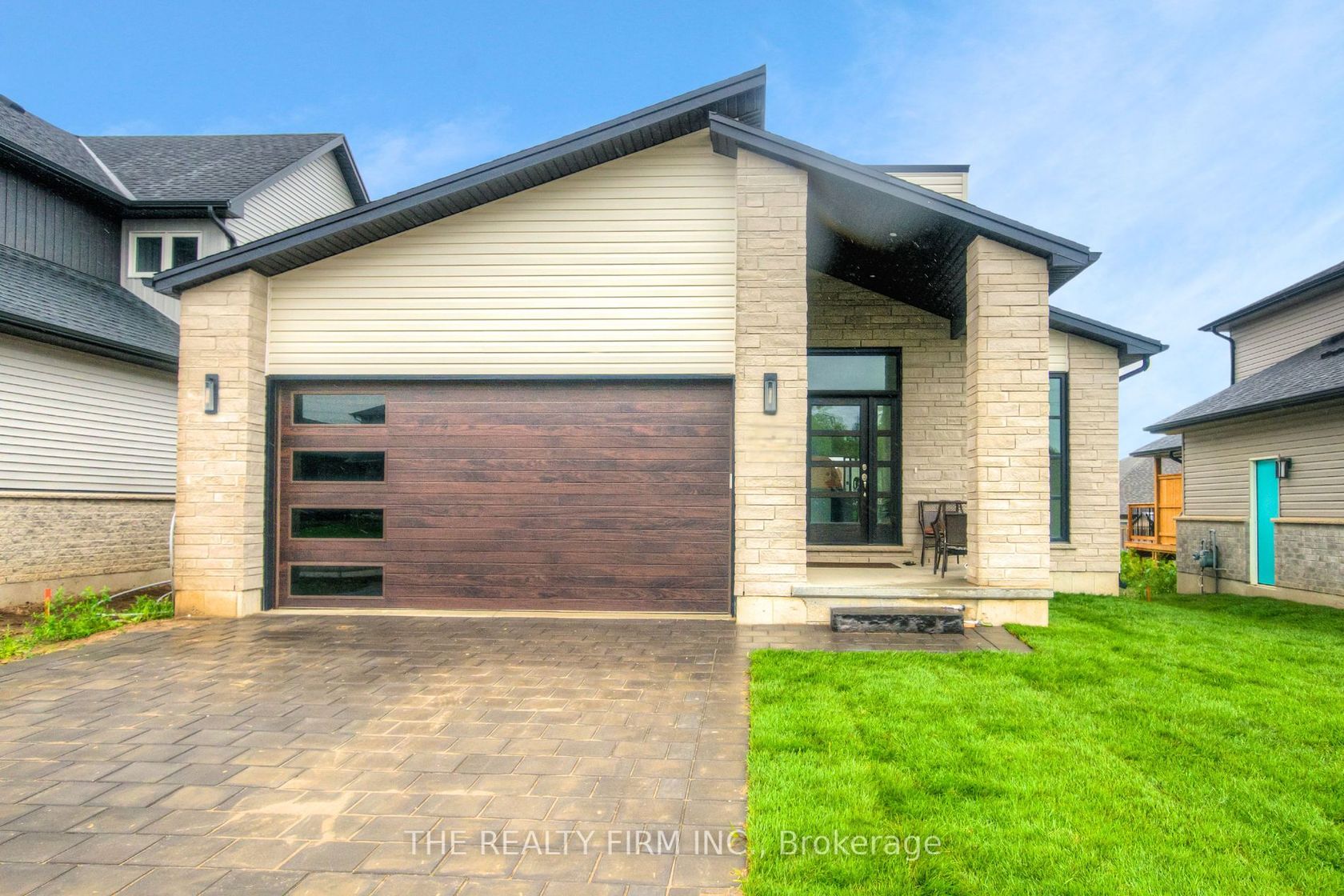 287 King St, Glencoe, Southwest Middlesex 
