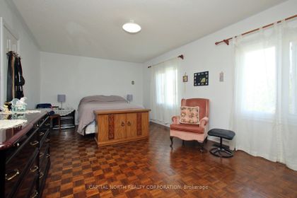 Photo 19 at 6 Wildhaven Crescent, Maple, Vaughan