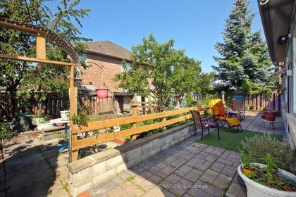 Photo 31 at 6 Wildhaven Crescent, Maple, Vaughan