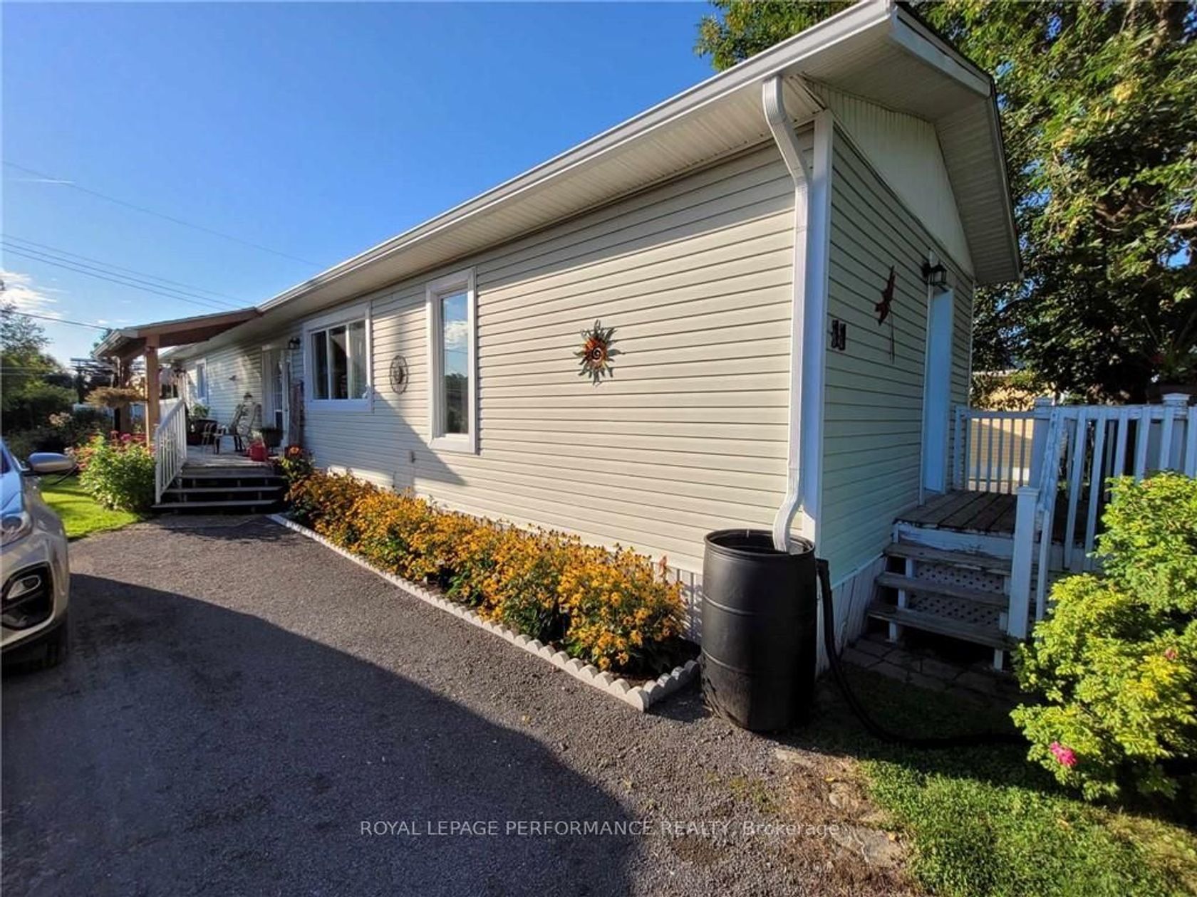 11 - 3265 FRONT Rd by Loree Meneguzzi Real Estate 11 - 3265 FRONT Rd