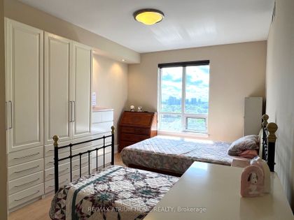 Photo 13 at 1705 - 662 Sheppard Avenue E, Bayview Village, Toronto
