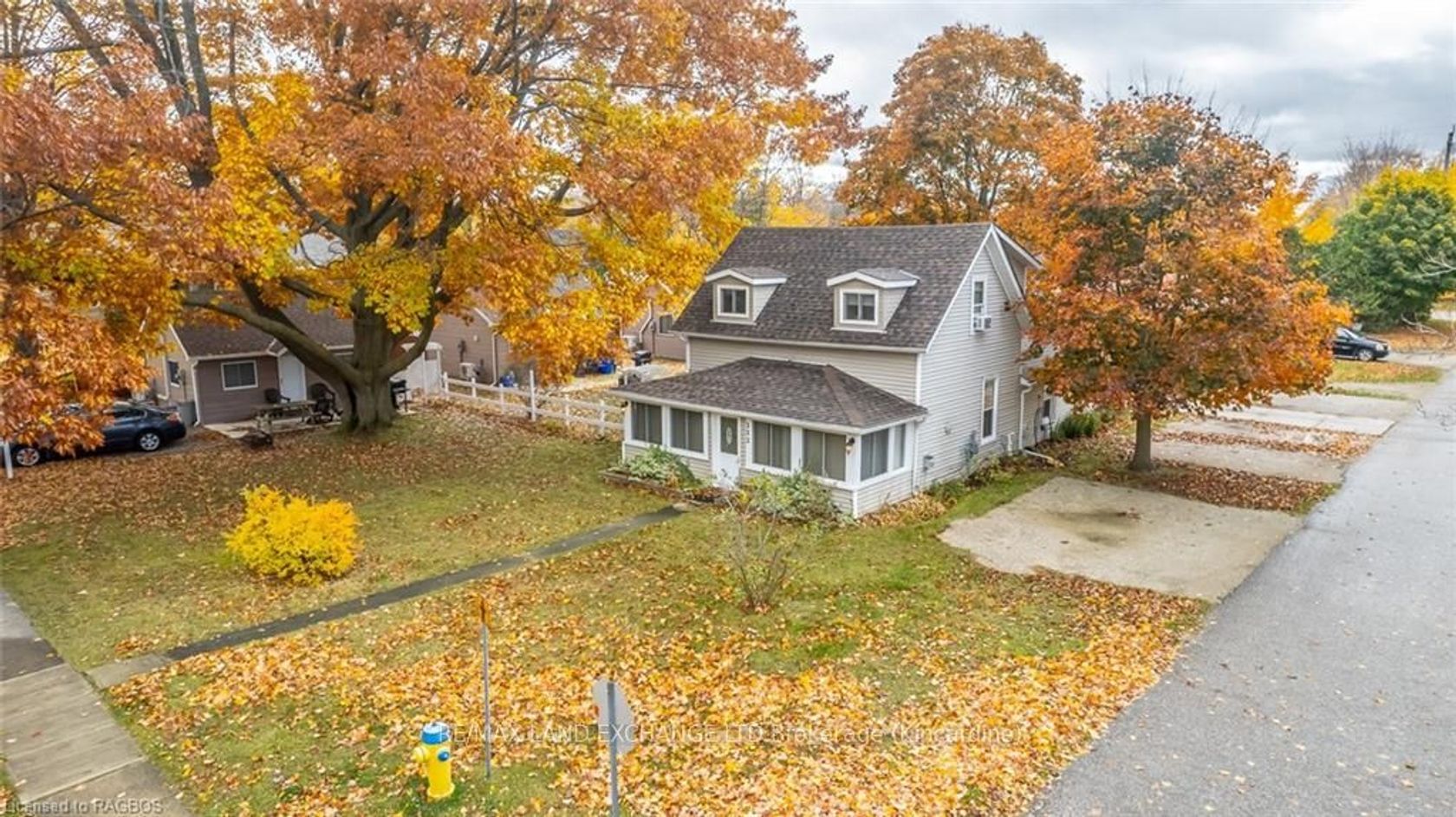 332 MILL St 