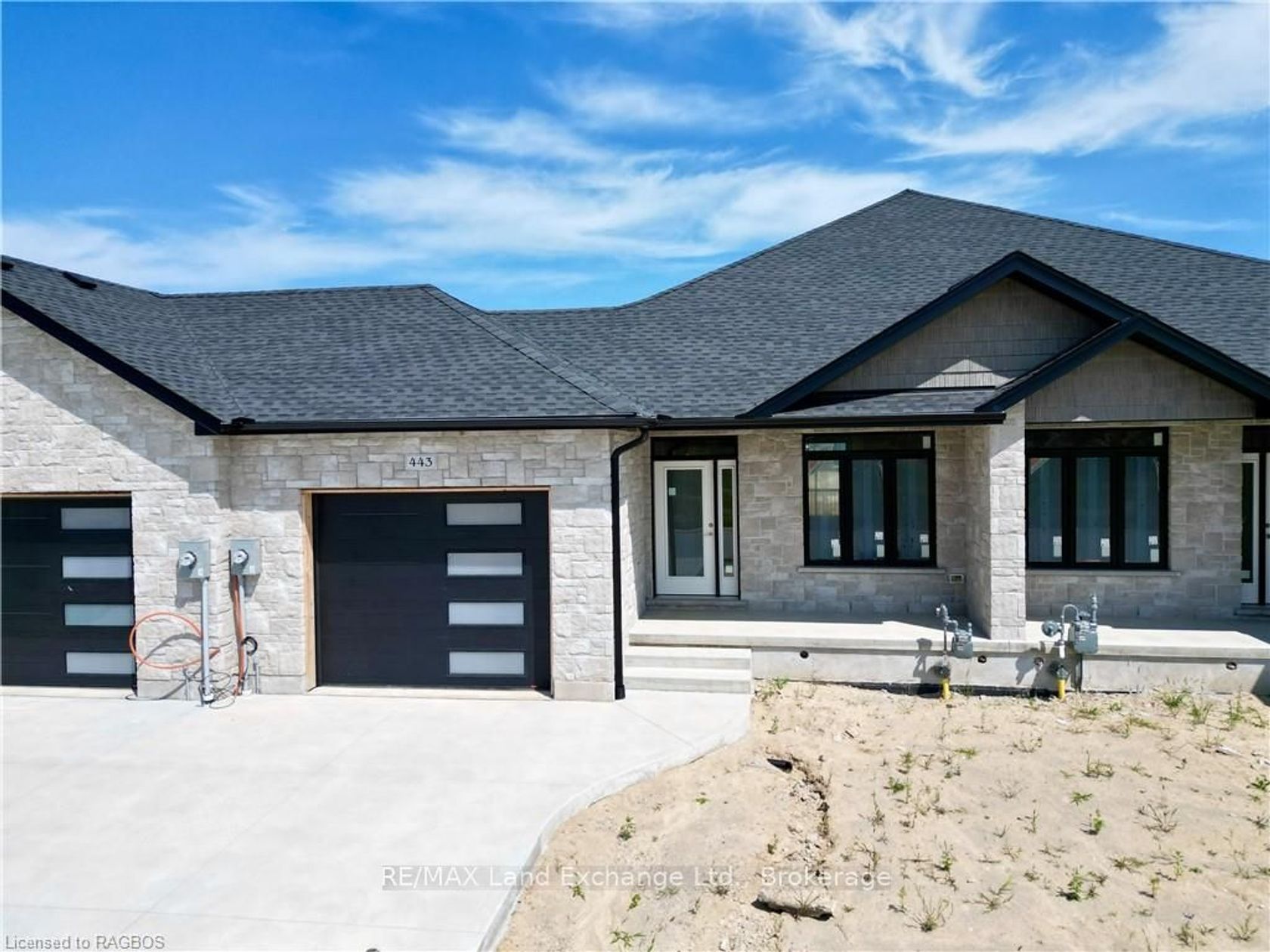 443 IVINGS Dr 