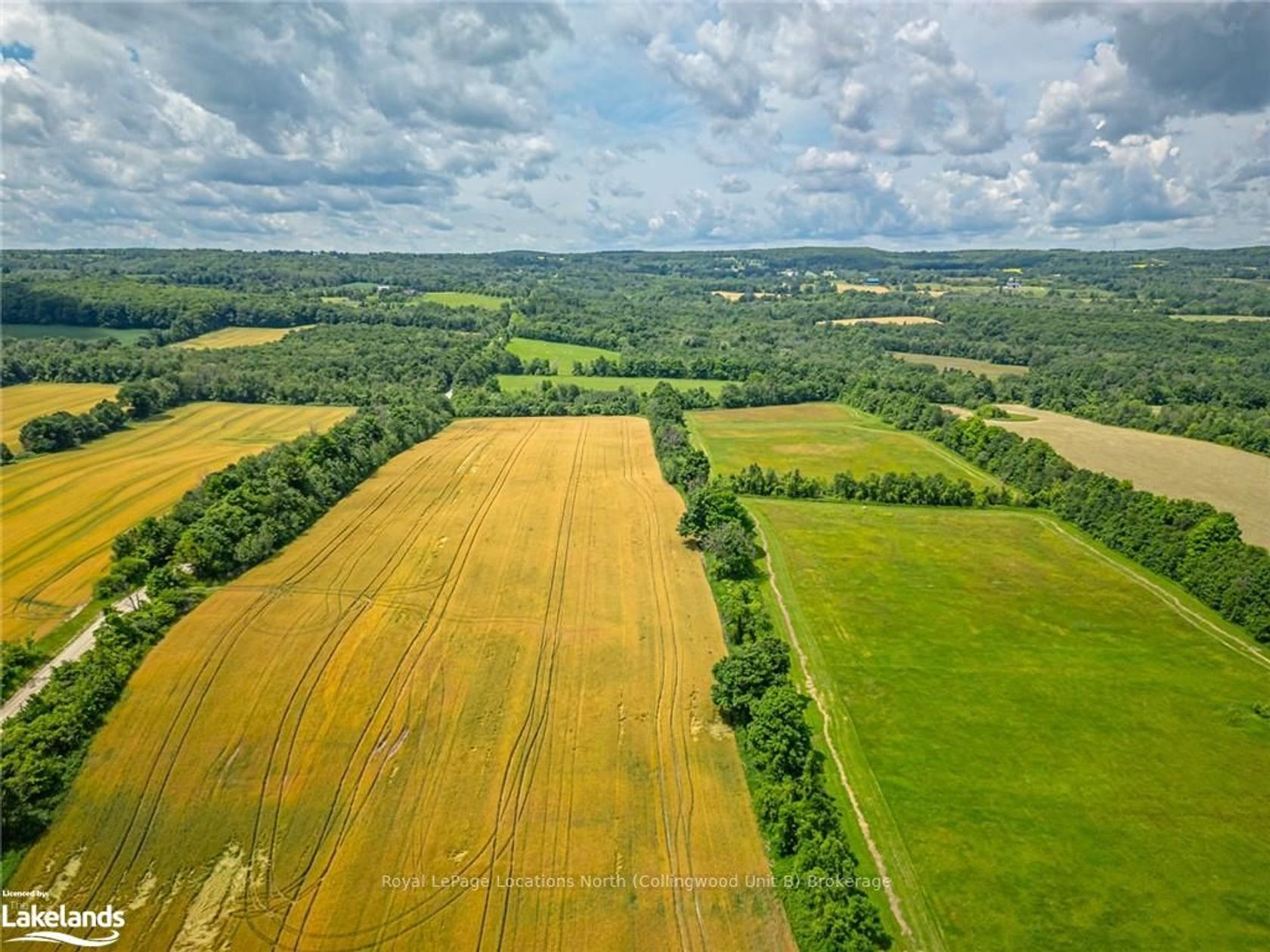 Photo 5 at 7958 21/22 NOTTAWASAGA Side Road, Rural Clearview, Clearview Photo 5 at 7958 21/22 NOTTAWASAGA Side Road, Rural Clearview, Clearview