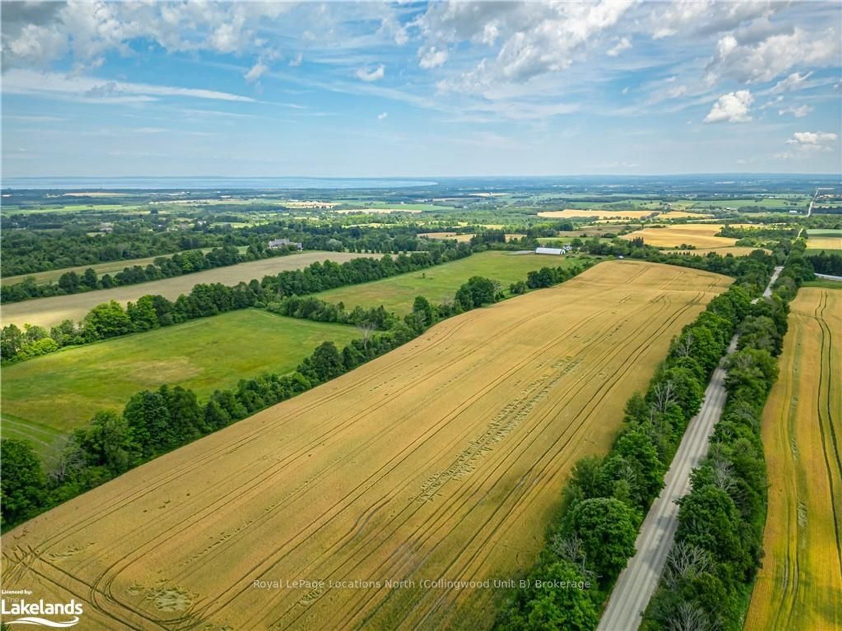Photo 11 at 7958 21/22 NOTTAWASAGA Side Road, Rural Clearview, Clearview Photo 11 at 7958 21/22 NOTTAWASAGA Side Road, Rural Clearview, Clearview