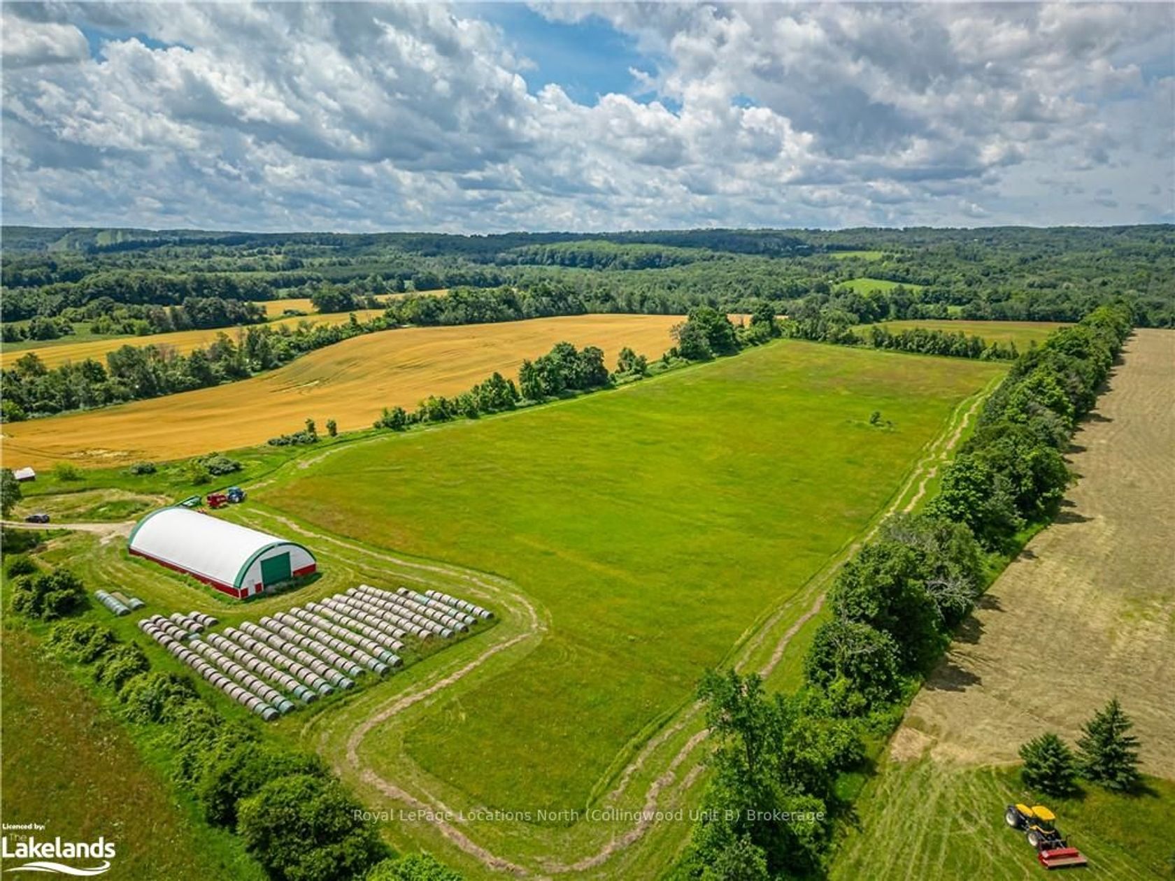 Photo 12 at 7958 21/22 NOTTAWASAGA Side Road, Rural Clearview, Clearview Photo 12 at 7958 21/22 NOTTAWASAGA Side Road, Rural Clearview, Clearview