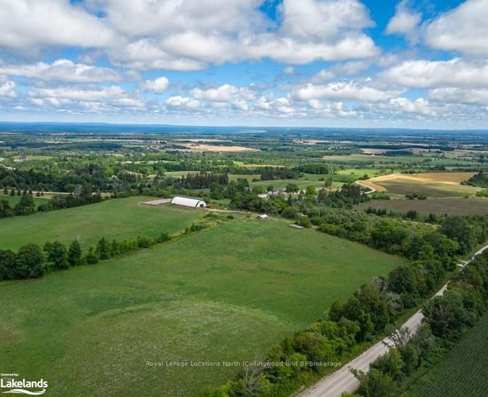 Photo 15 at 7958 21/22 NOTTAWASAGA Side Road, Rural Clearview, Clearview Photo 15 at 7958 21/22 NOTTAWASAGA Side Road, Rural Clearview, Clearview