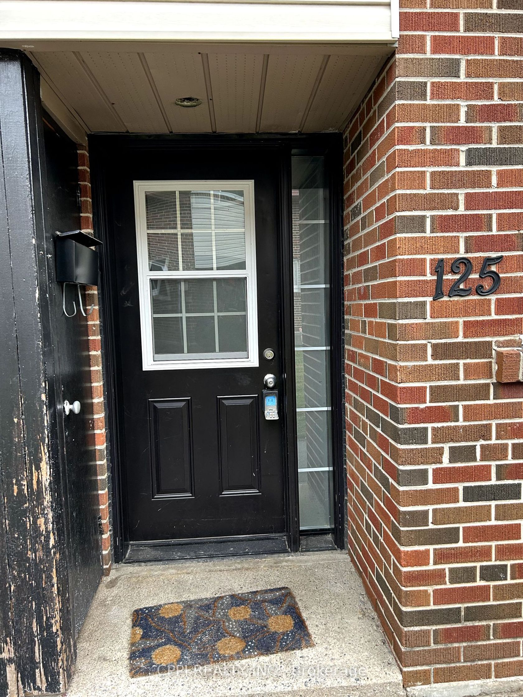 125 - 69 Godstone Road, Don Valley Village, Toronto 
