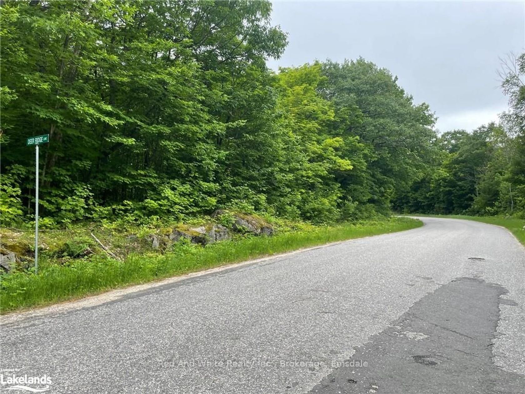 23 AHMIC LAKE Rd 