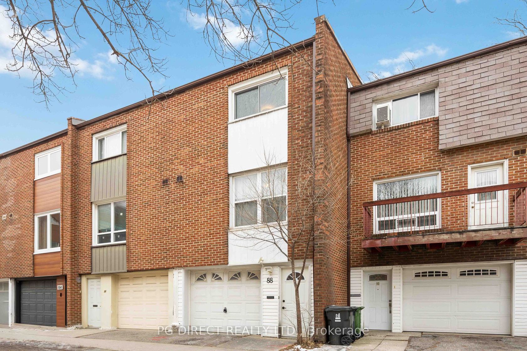 88 Stanley Terrace, Niagara, Toronto by Loree Meneguzzi Real Estate 88 Stanley Terrace, Niagara, Toronto