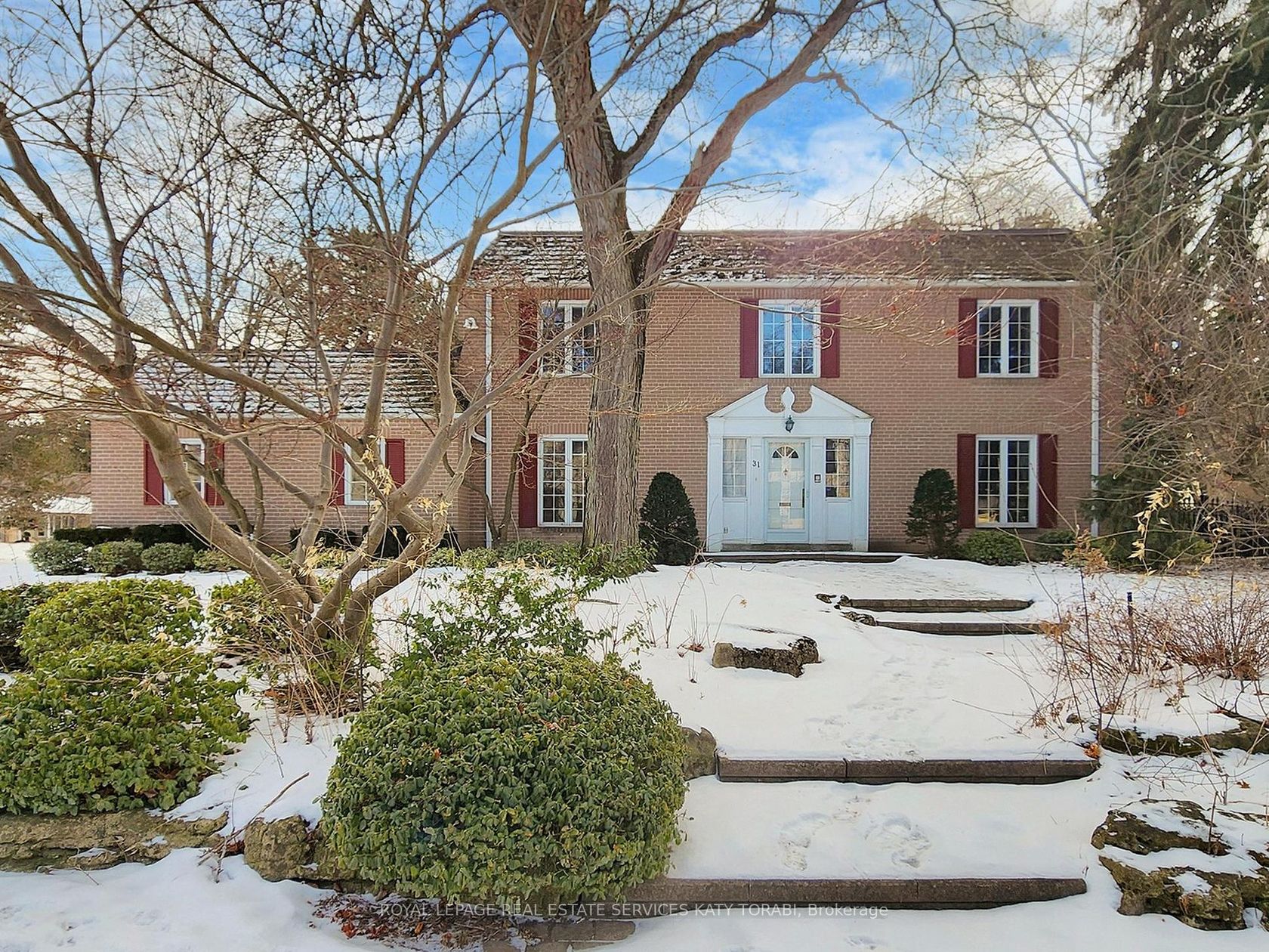 31 Saintfield Avenue, York Mills, Toronto 