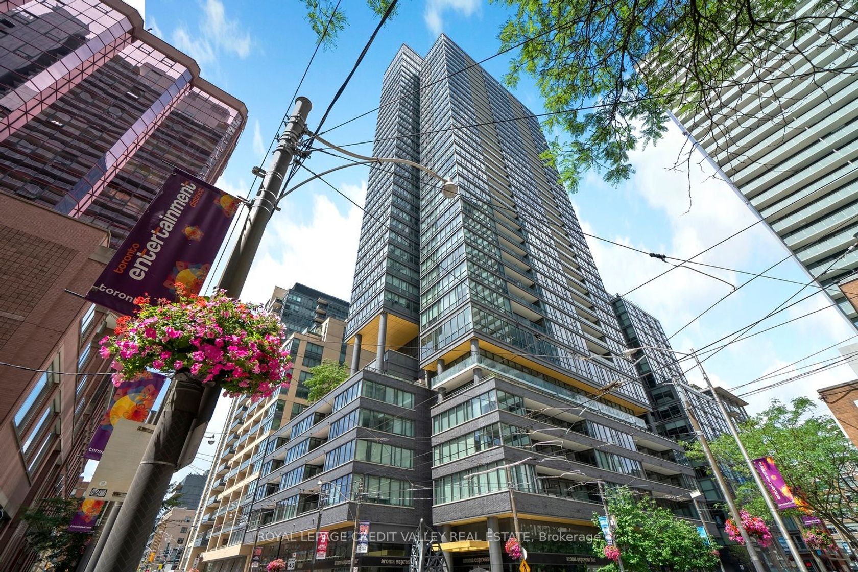 1003 - 8 Charlotte St, Waterfront Communities C1, Toronto photo 6