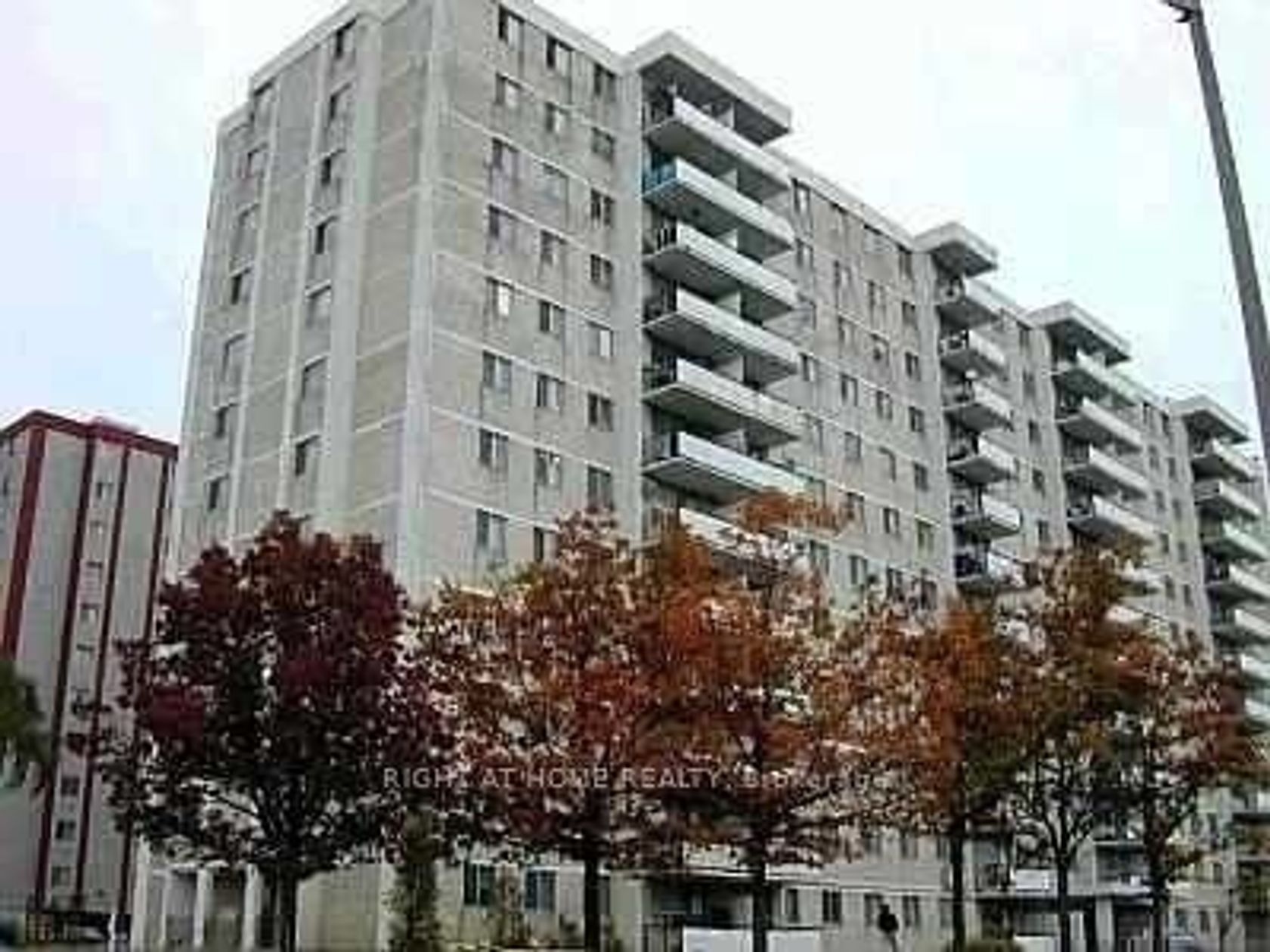 914 - 50 Lotherton Ptwy, Yorkdale-Glen Park, Toronto 