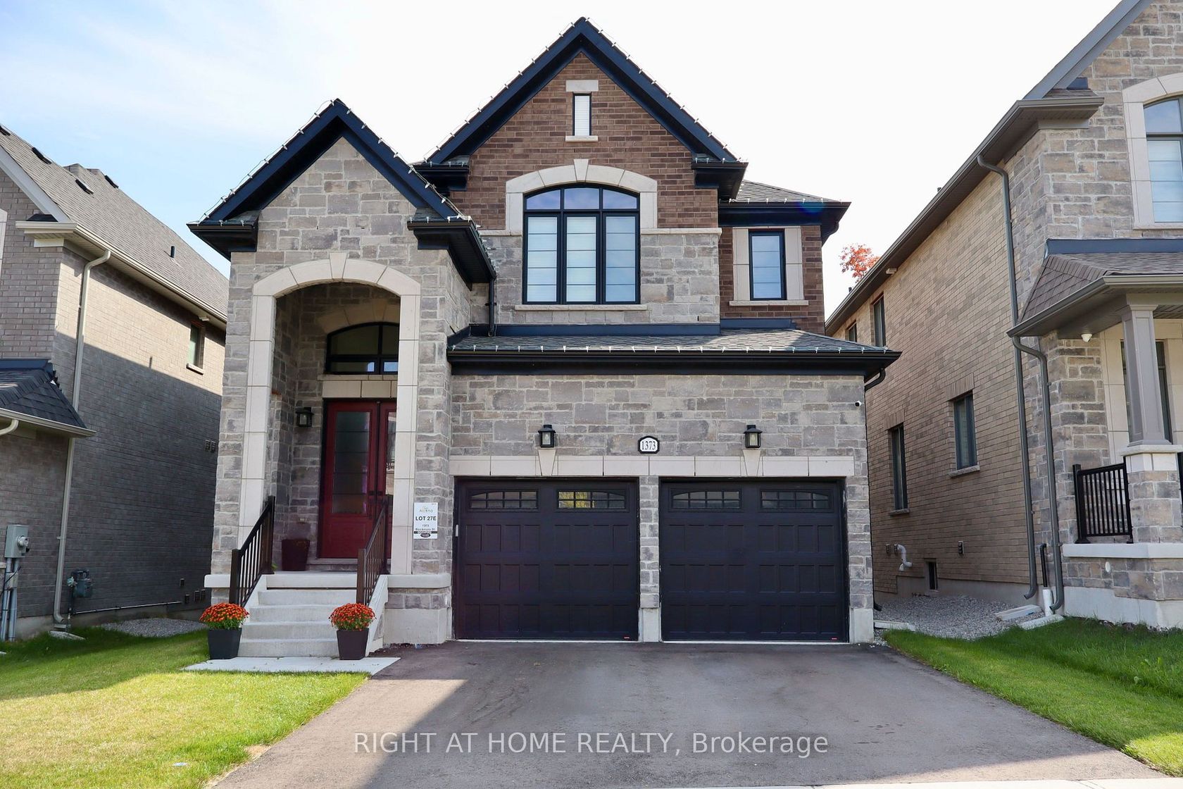 1373 Blackmore St, Alcona, Innisfil photo 3