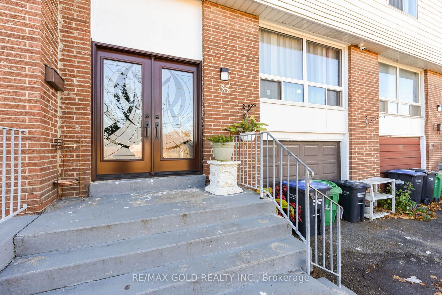 35 - 7500 Goreway Dr, Malton, Mississauga 
