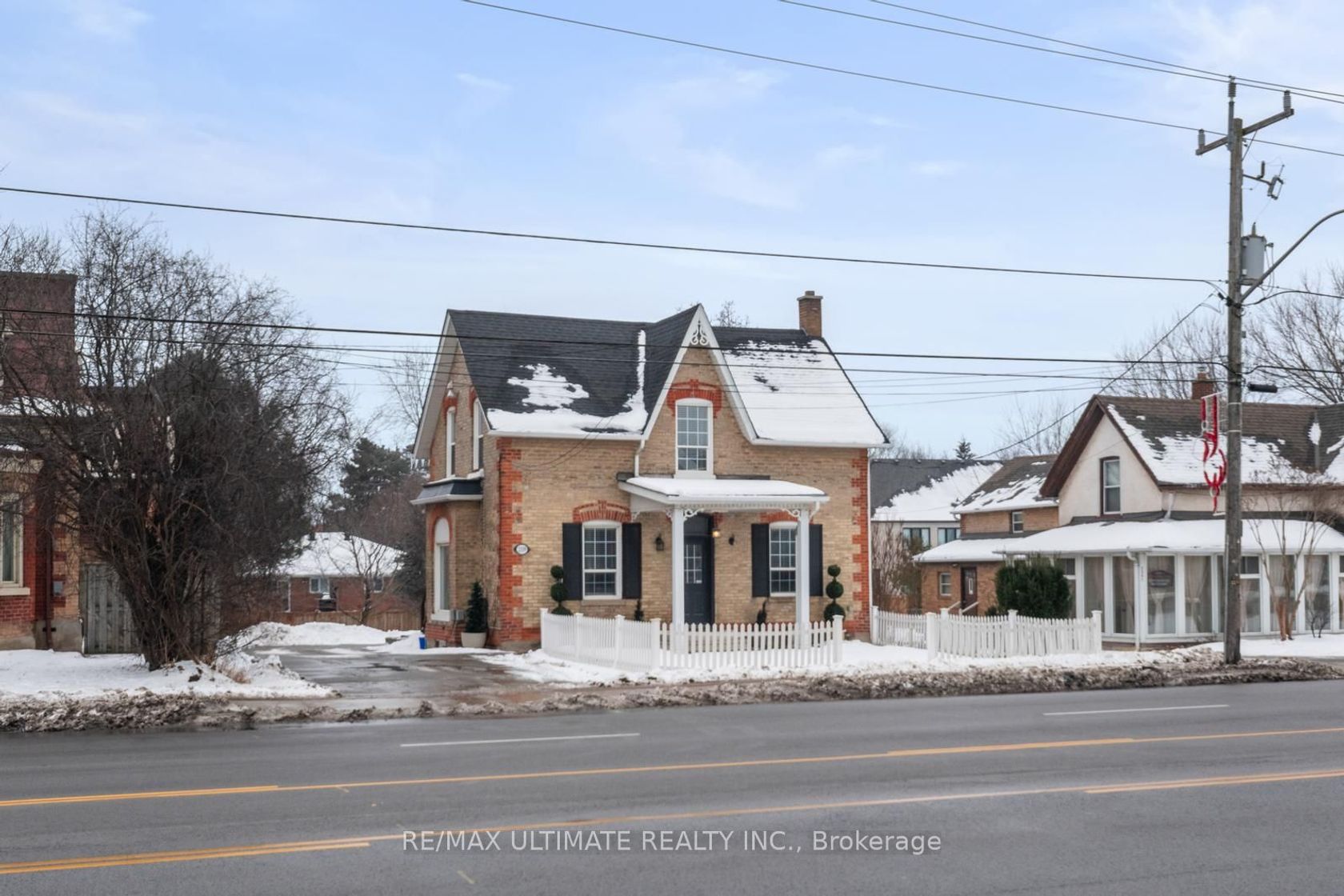2339 Major Mackenzie Dr, Maple, Vaughan 