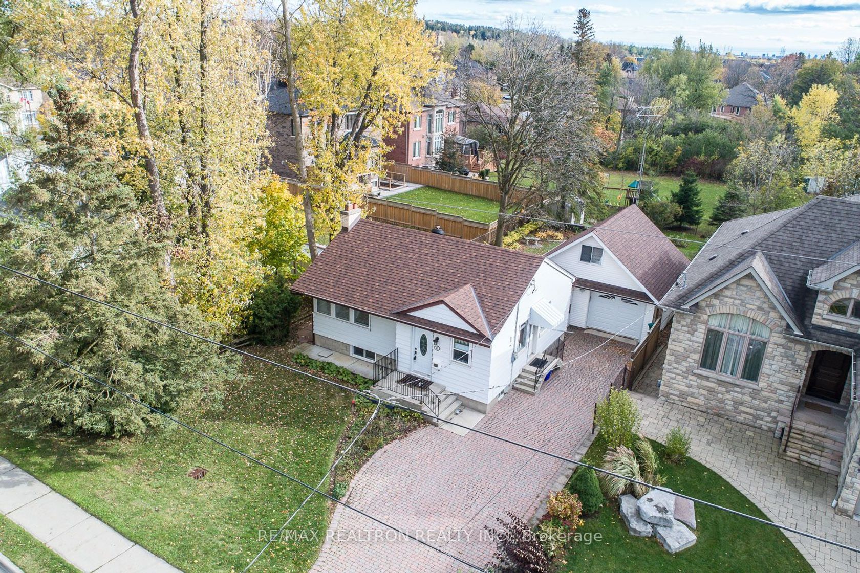 48 Elmwood Ave, Harding, Richmond Hill 