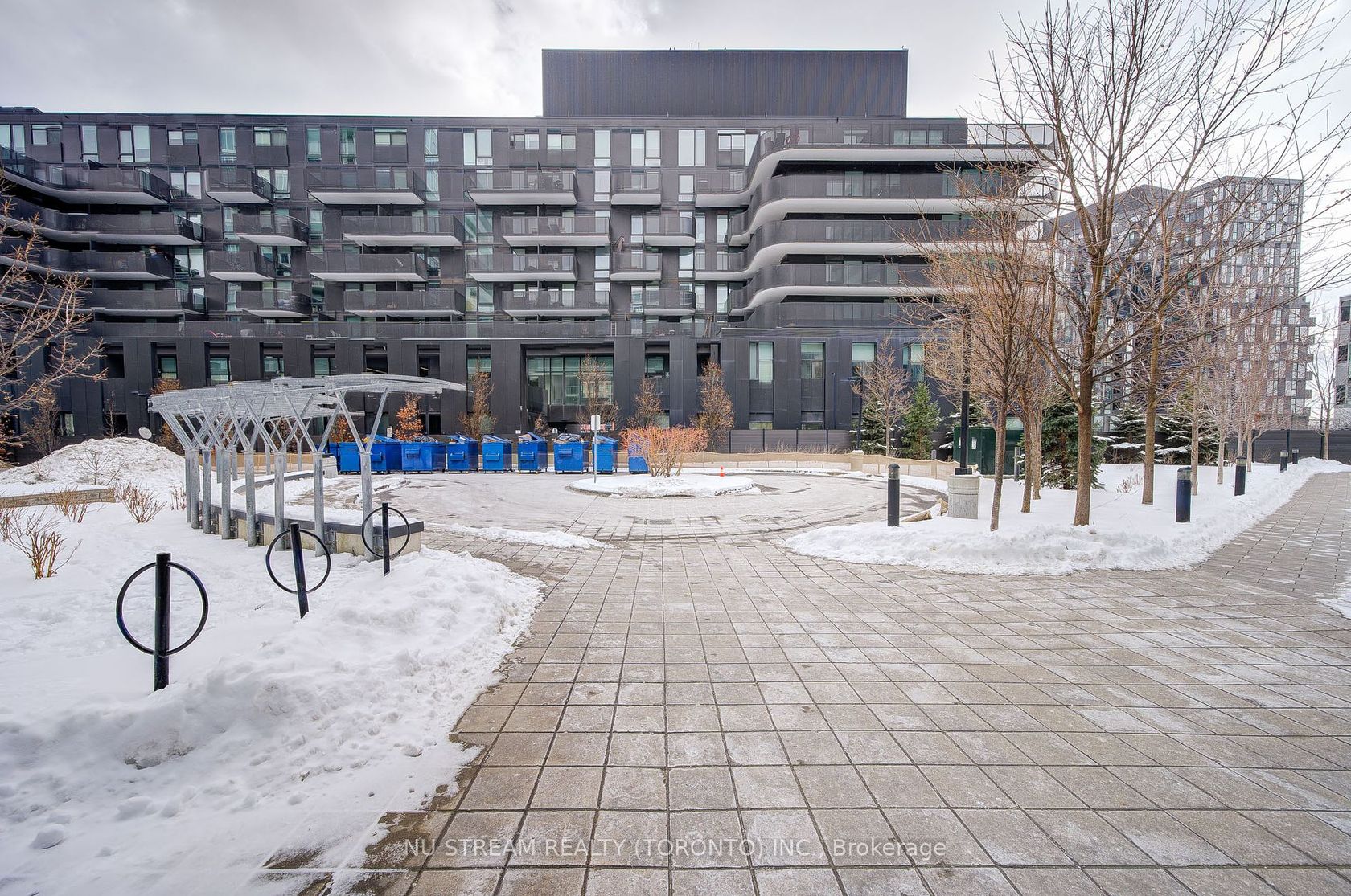 E810 - 555 Wilson Avenue, Clanton Park, Toronto 