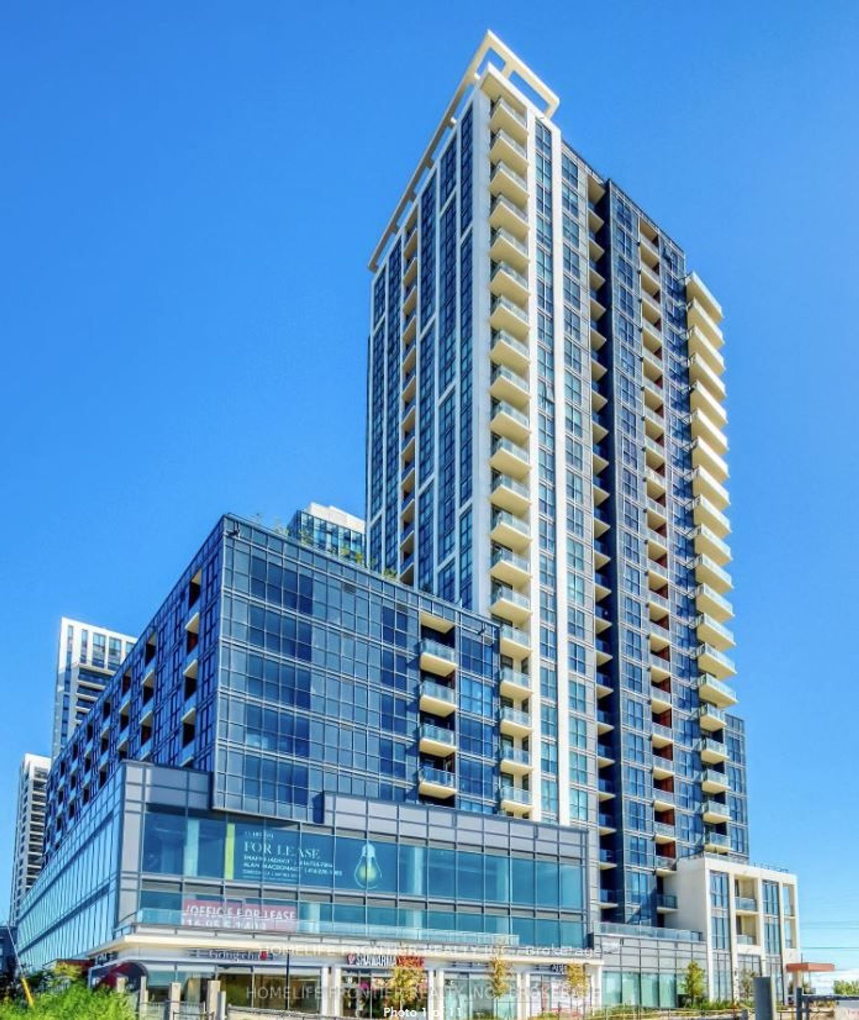 208 - 50 Thomas Riley Rd, Islington-City Centre West, Toronto photo 6