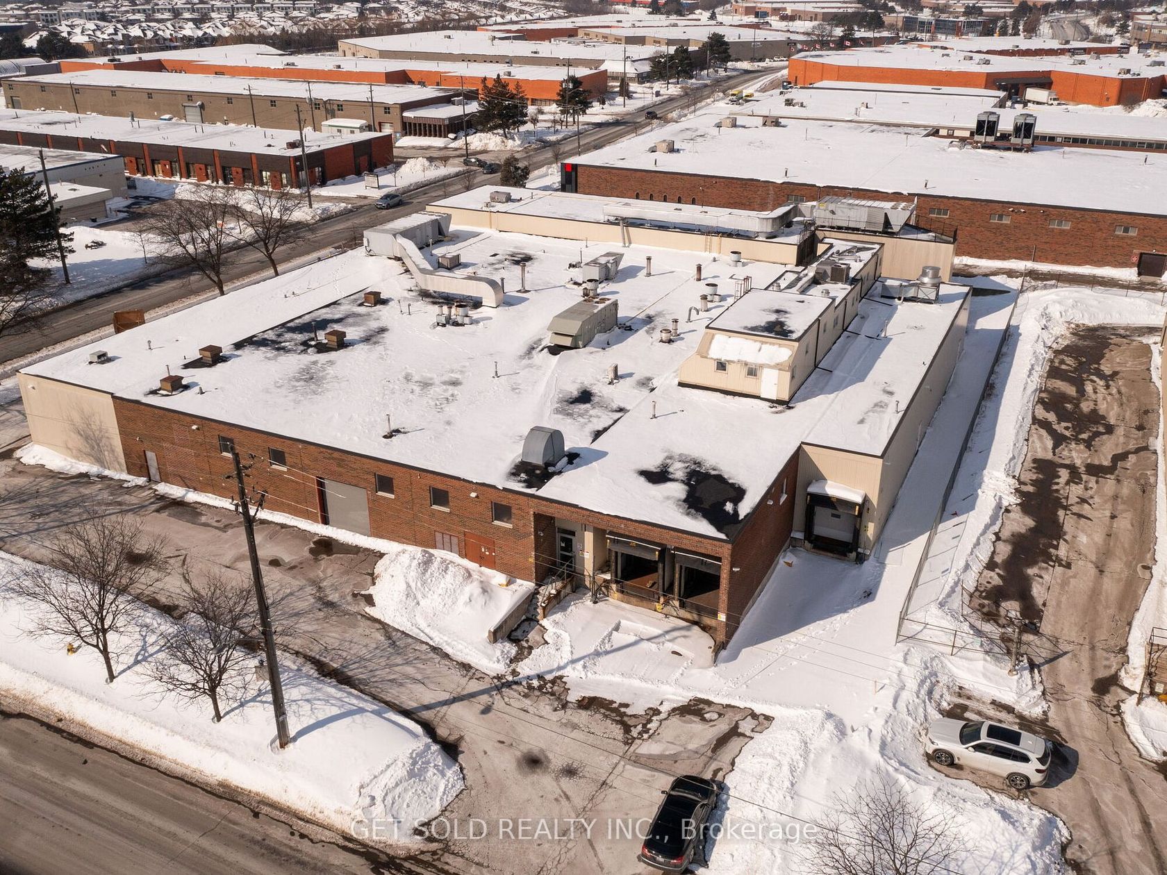 650 Fenmar Drive, Humber Summit, Toronto photo number 2