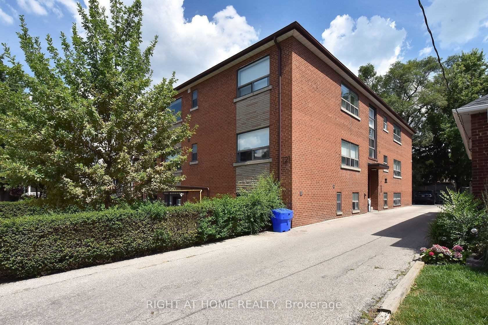 121 Fourth St, New Toronto, Toronto 