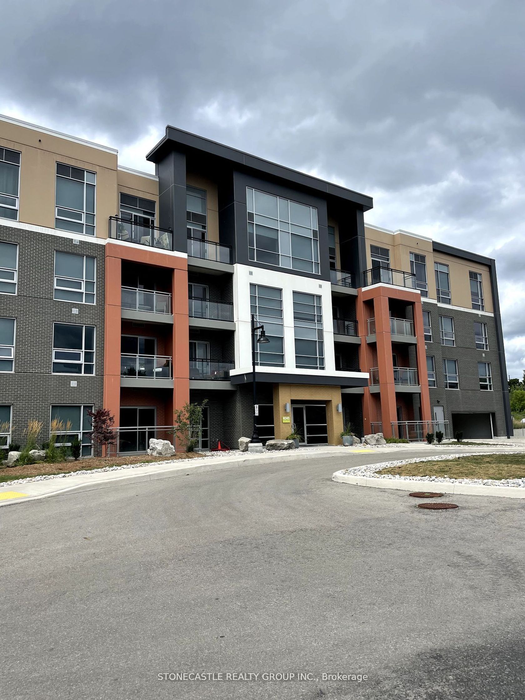 308 - 4040 Upper Middle Road, Tansley, Burlington 