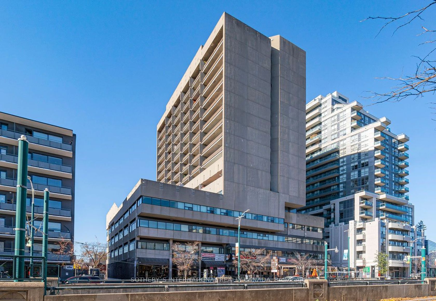 1004 - 720 Spadina Avenue, University, Toronto 