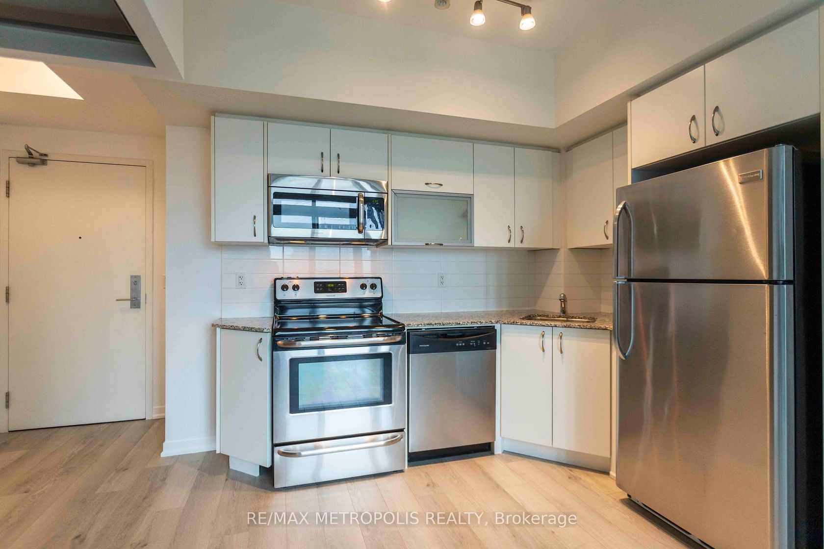 717 - 55 East Liberty Street, Niagara, Toronto 