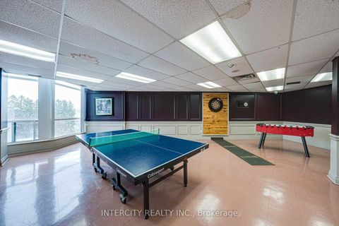 Photo 8 at 410 - 1 Rowntree Road, Jamestown, Toronto
