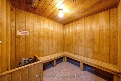 Photo 11 at 410 - 1 Rowntree Road, Jamestown, Toronto