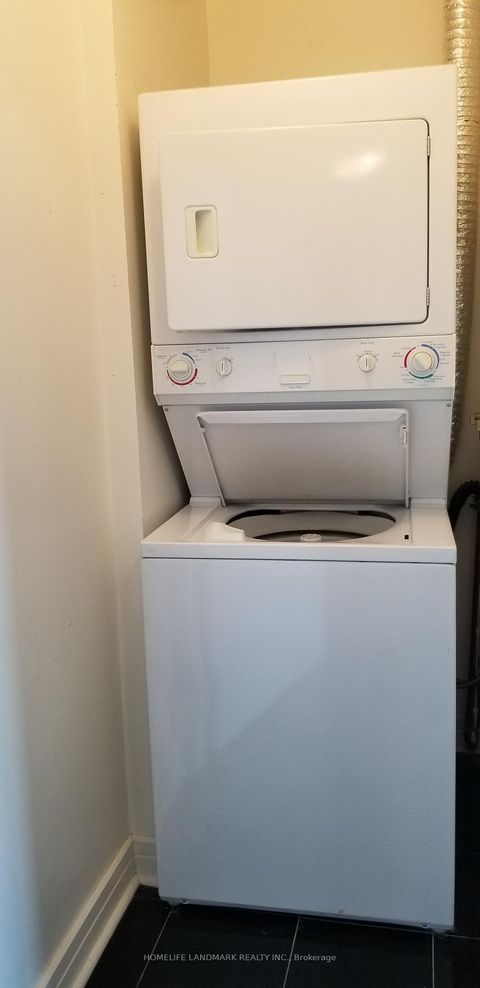 Photo 13 at PH 7 - 16 Harrison Garden Boulevard, Willowdale East, Toronto Photo 13 at PH 7 - 16 Harrison Garden Boulevard, Willowdale East, Toronto