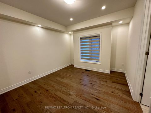 Photo 27 at 41 Perigo Court, Rural Richmond Hill, Richmond Hill