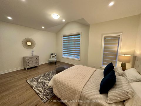 Photo 32 at 41 Perigo Court, Rural Richmond Hill, Richmond Hill