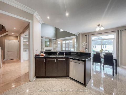 Photo 14 at 70 Brass Drive, Jefferson, Richmond Hill