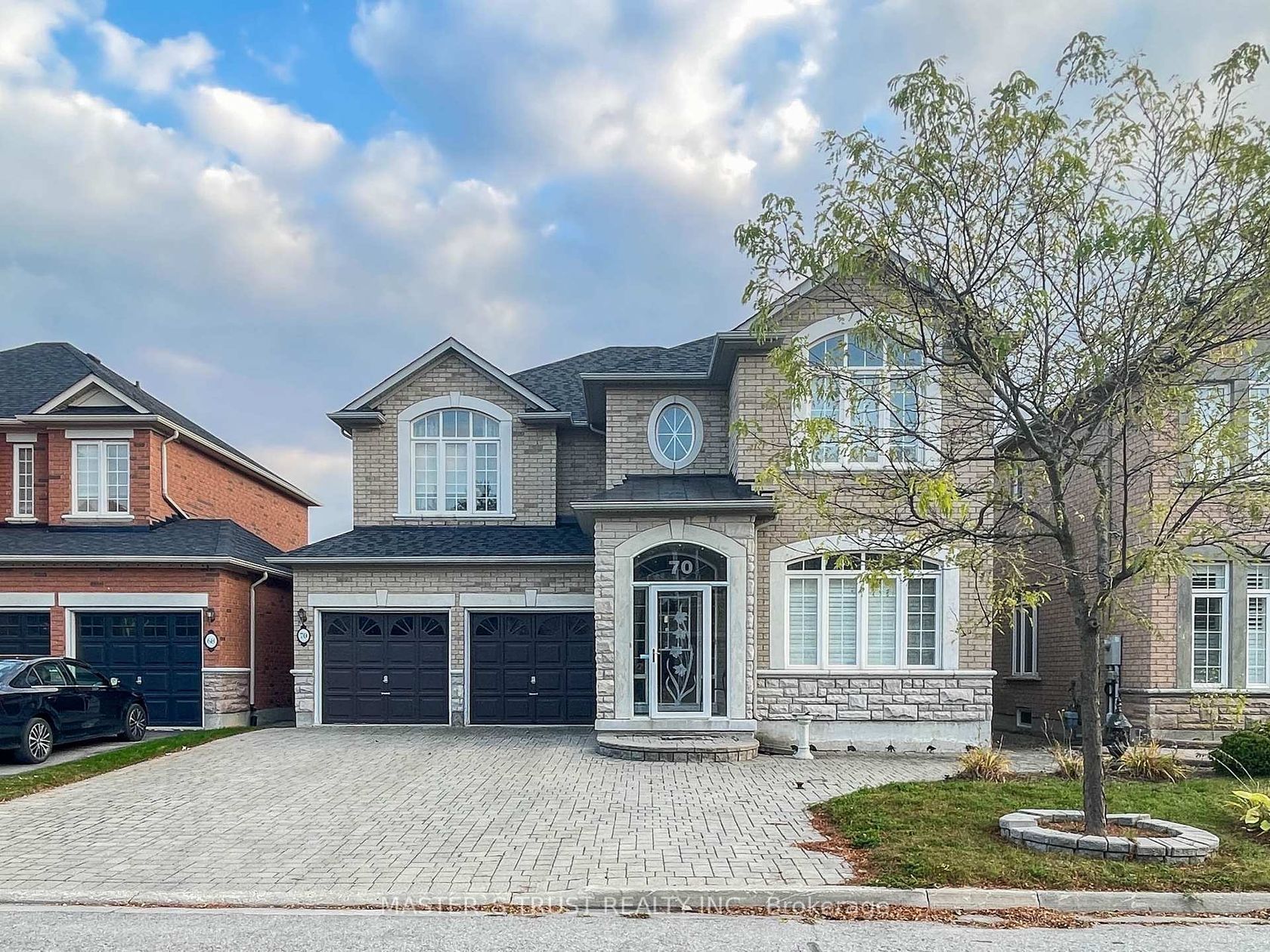 70 Brass Drive, Jefferson, Richmond Hill 
