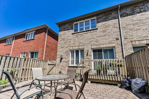 Photo 3 at 78 Dairy Drive, Birchmount, Toronto