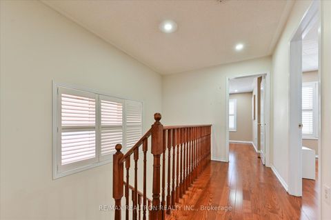 Photo 15 at 78 Dairy Drive, Birchmount, Toronto