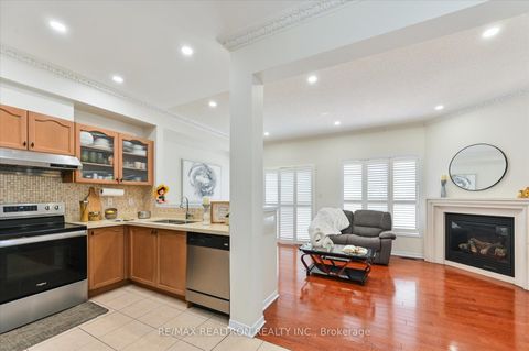 Photo 18 at 78 Dairy Drive, Birchmount, Toronto
