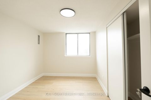 Photo 14 at 405 - 120 Dundalk Drive, Dorset Park, Toronto