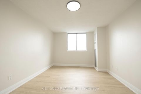 Photo 21 at 405 - 120 Dundalk Drive, Dorset Park, Toronto