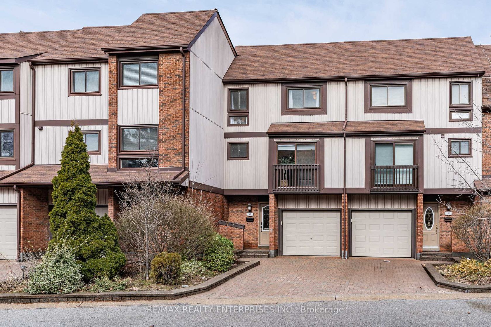 40 - 1060 Walden Circle, Clarkson, Mississauga 