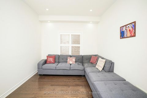 Photo 5 at 978 Barton Way, Rural Innisfil, Innisfil
