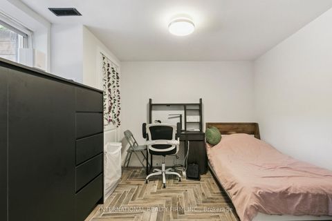 Photo 36 at 27 Treadgold Crescent, Donalda, Toronto
