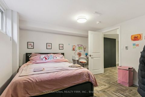 Photo 37 at 27 Treadgold Crescent, Donalda, Toronto