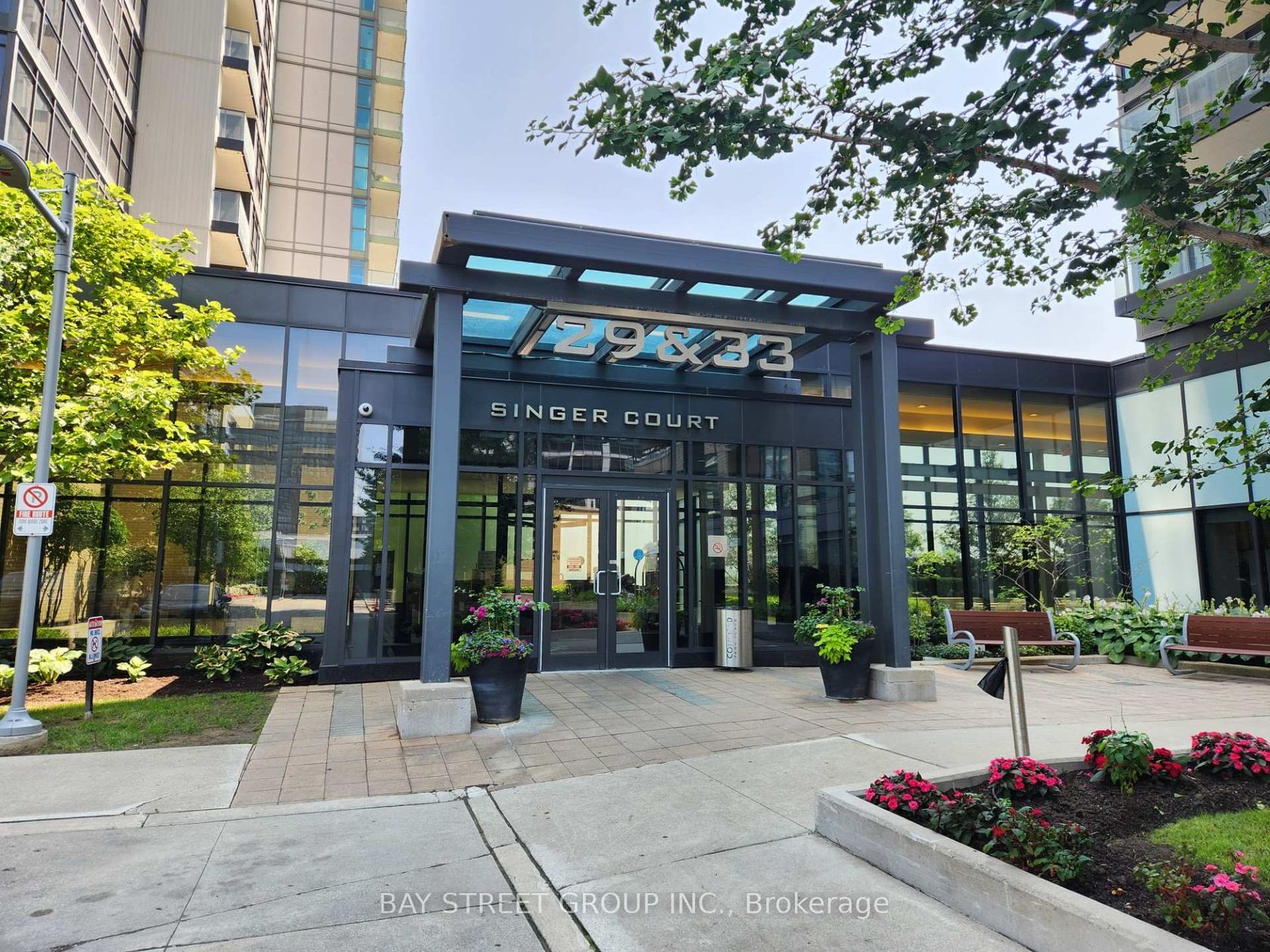 512 - 29 Singer Court, Bayview Village, Toronto 