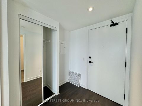 Photo 7 at 4212 - 319 Jarvis Street, Moss Park, Toronto