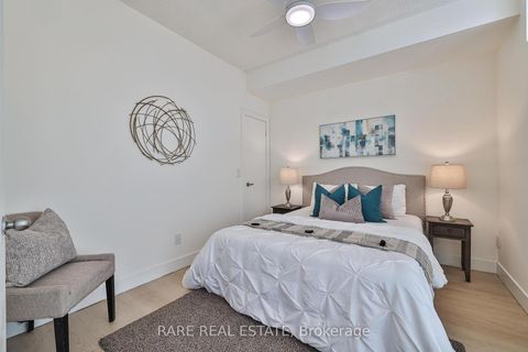 Photo 11 at 607 - 1638 Bloor Street W, High Park North, Toronto