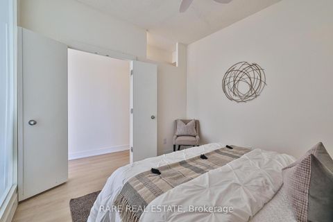 Photo 12 at 607 - 1638 Bloor Street W, High Park North, Toronto