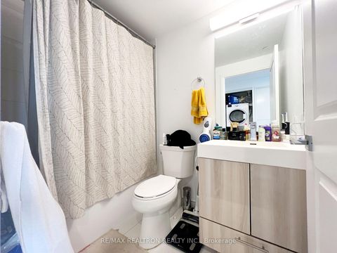Photo 3 at 3511 - 251 Jarvis Street, Moss Park, Toronto